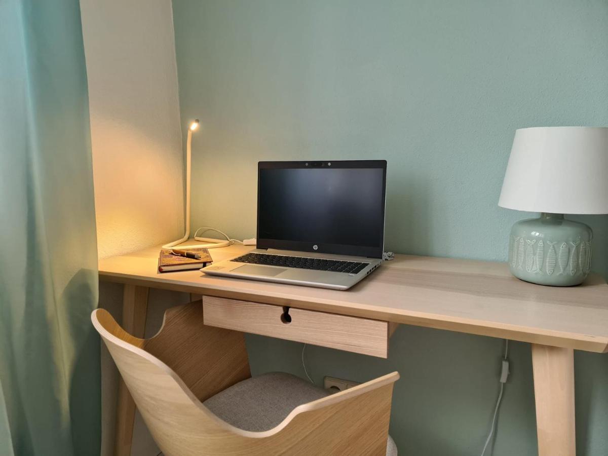Neu Eingerichtetes Apartment #1 Mit Wlan !Sauna & Hot Tub Zubuchbar! Senftenberg Εξωτερικό φωτογραφία